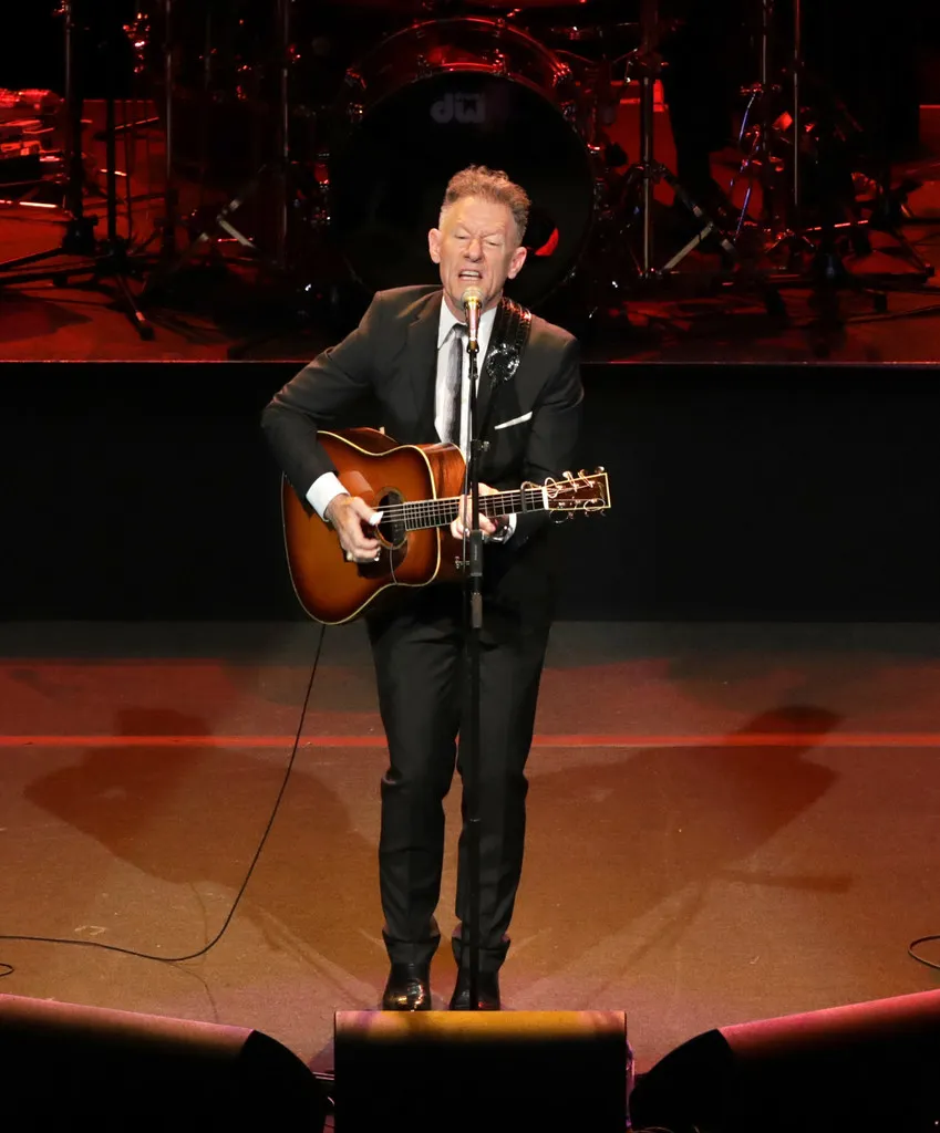 Lyle Lovett & Nashville Symphony